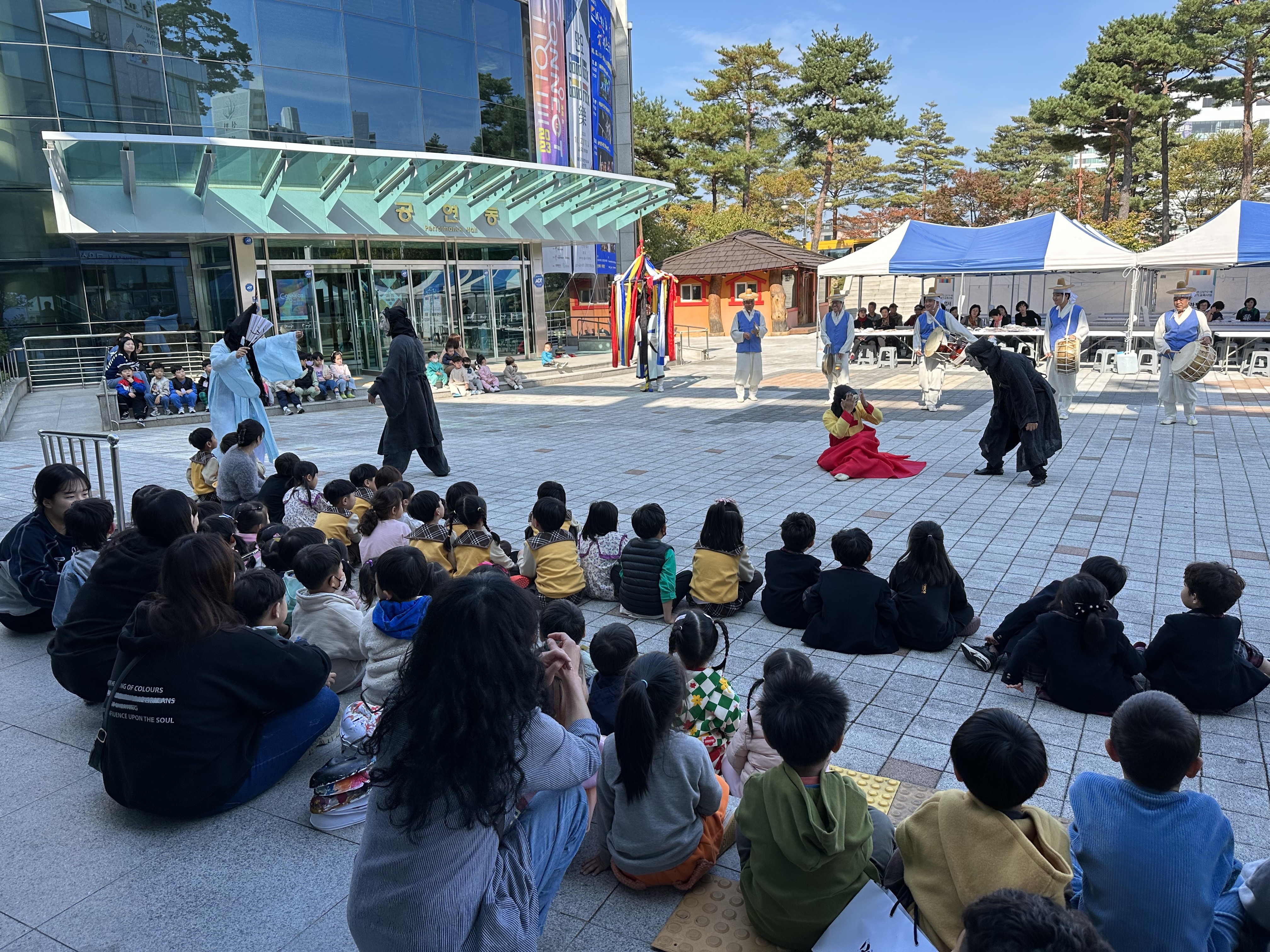 10.23 강릉단오제 바로알기 사업.jpg